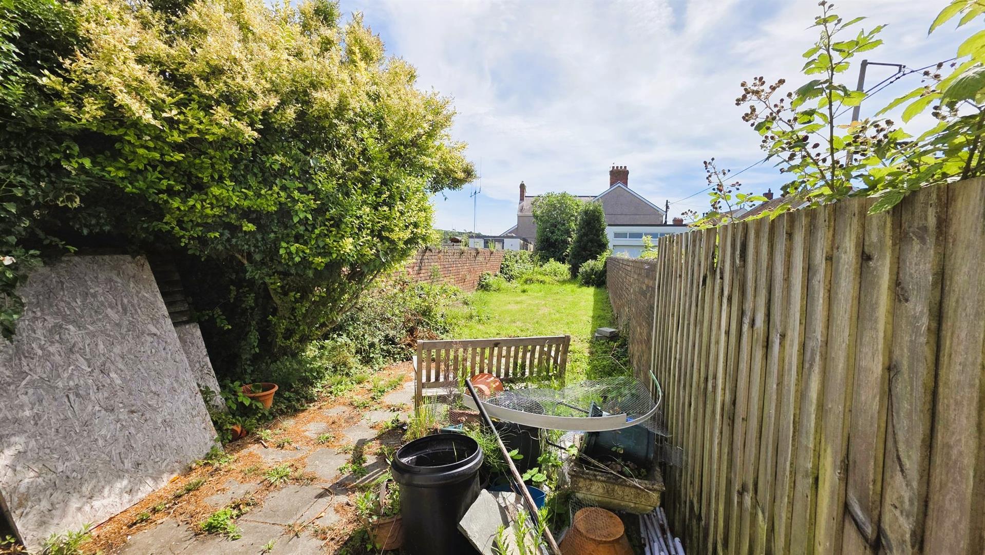 Elkington Road, Burry Port, SA16 0AD